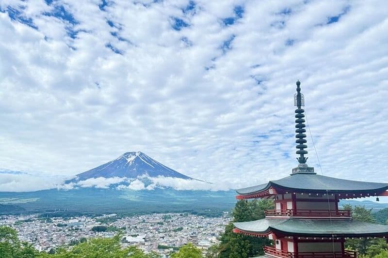 Visite privée en taxi du mont Fuji Découvrez des endroits cachés avec Guide