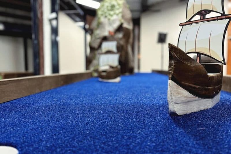 Vintage and Immersive Mini Golf in Quebec for All Ages