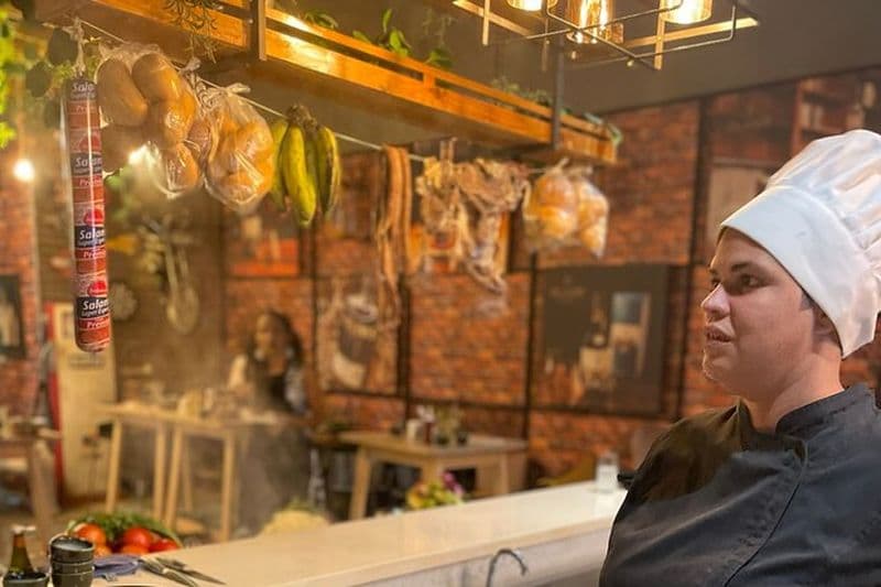 Cours de cuisine de rue dominicaine et concept store Taino