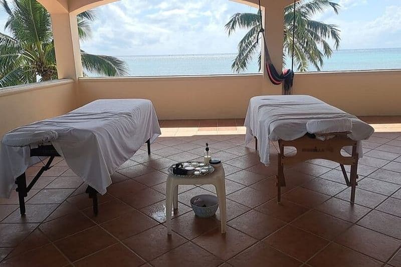 Prêt à être choyé de massage de relaxation à San Pedro