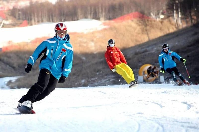 Transfert privé à Badaling Ski Resport et au Jiuhua Outdoor Hotspring