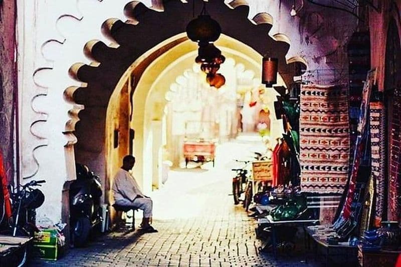 Marrakech : visite guidée de la mosquée Koutoubia, de la médersa et des souks