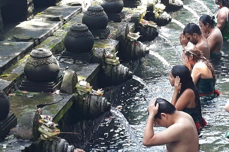 Billet coupe-file pour le temple de Tirta Empul, tout compris
