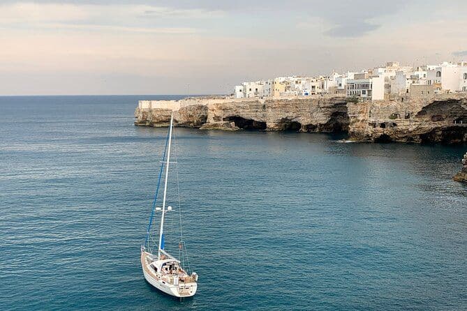 Excursions en bateau à voile à Polignano a Mare