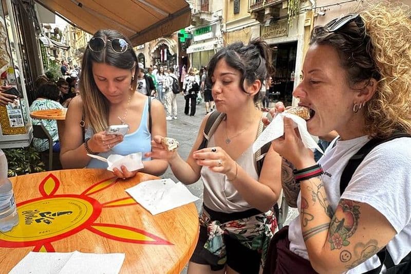 Taormine : Visite sicilienne de la cuisine de rue et du vin par Do Eat Better