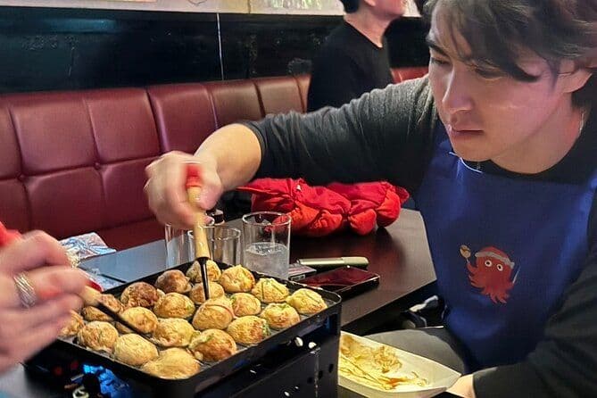 Cours de cuisine TAKOYAKI avec boissons à volonté à Tokyo, Roppongi
