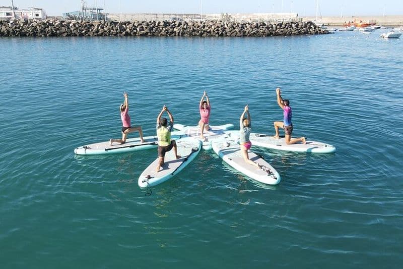 Expérience de SUP Yoga en petit groupe à Gran Canaria