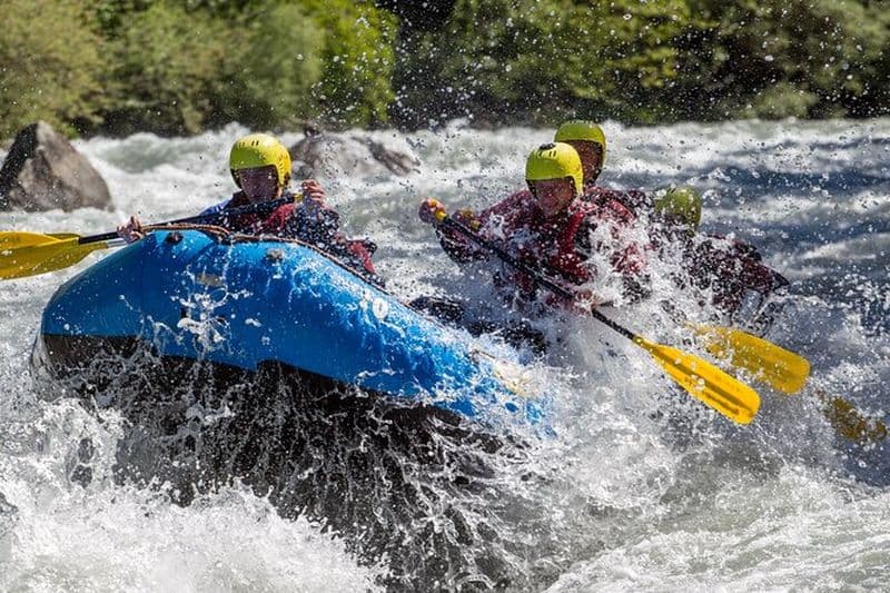 Expérience Guidée de Rafting au Cervin