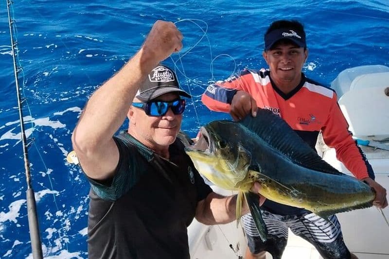 Pêche, visites familiales avec tuba et coucher de soleil. Puerto Morelos