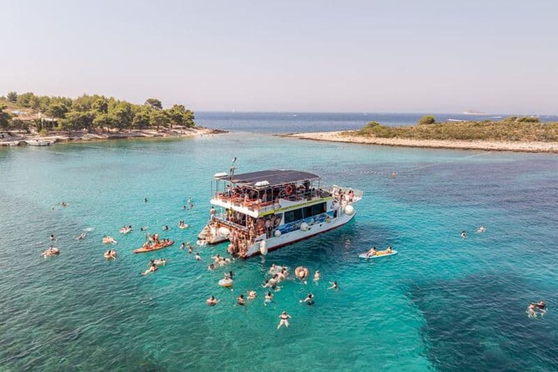 Croisière dans les îles de Hvar, Brač et Pakleni avec déjeuner et boissons de Split et Trogir