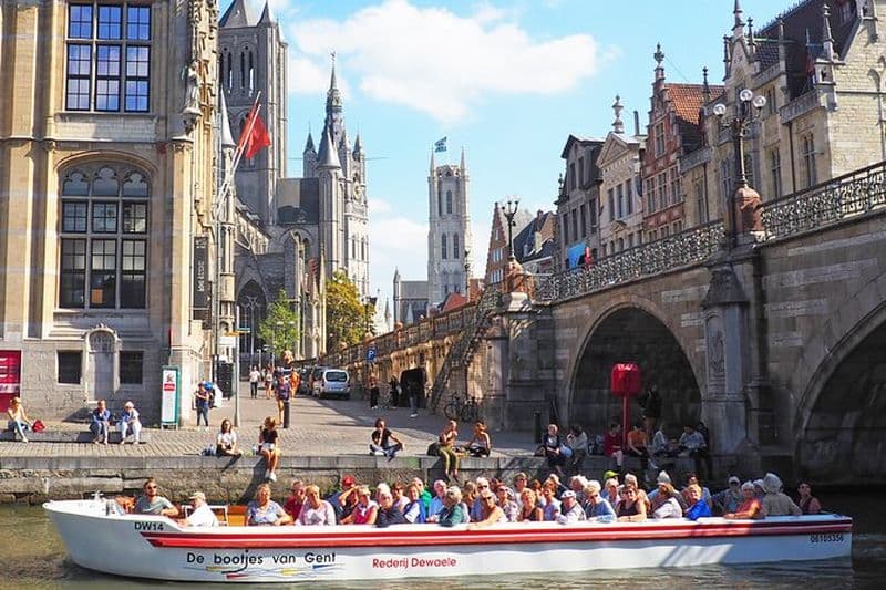 Croisière guidée de 40 minutes dans la ville médiévale de Gand