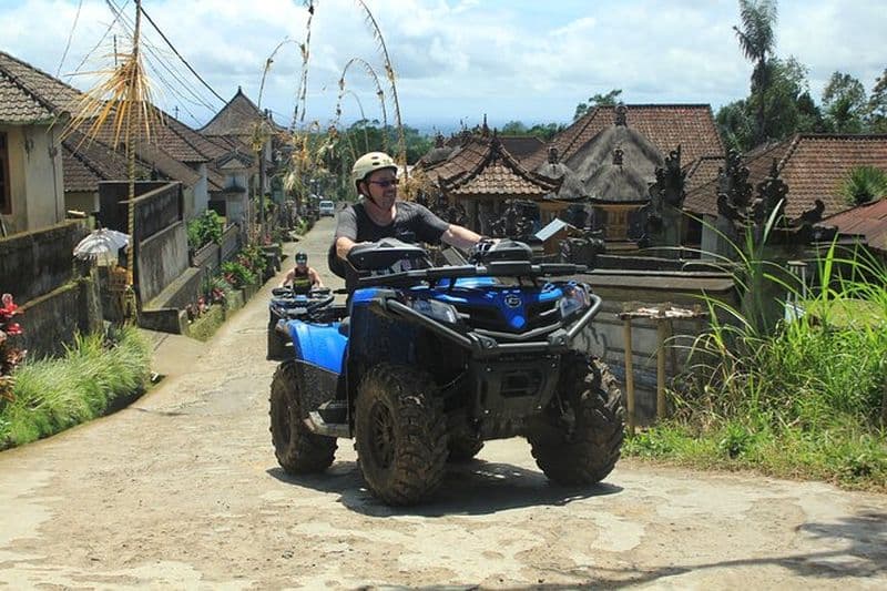 Excursion découverte de Bali en quad et en buggy, avec transfert aller-retour