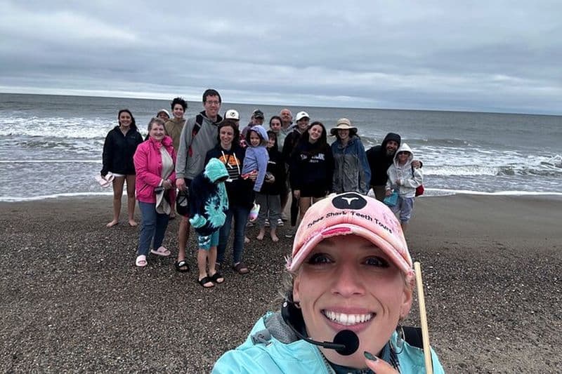 Expérience de chasse aux dents de requin en groupe public