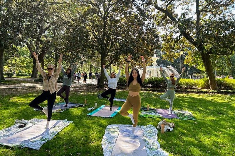 Yoga à Forsyth Park