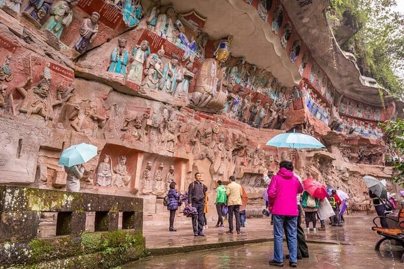 Excursion en train Chengdu Bullet à Chongqing Dazu Spéléologie & Ville