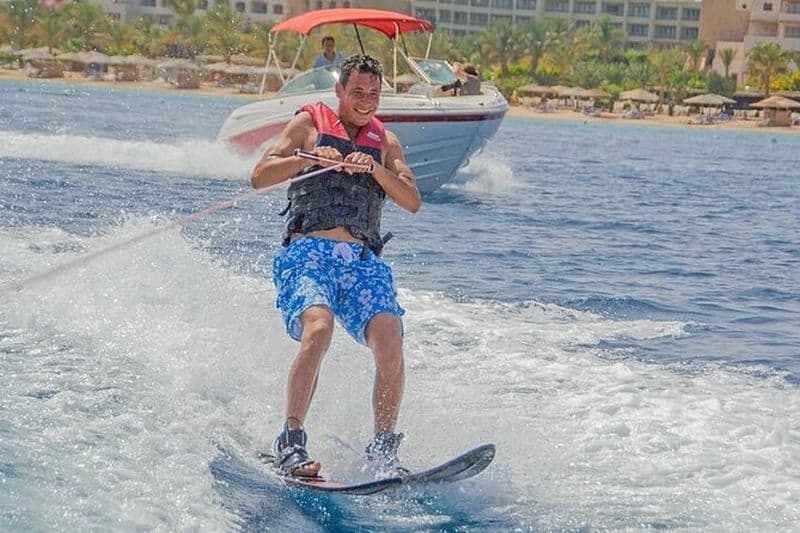 Observation de bateaux en verre et ski nautique avec transferts Sharm El Sheikh