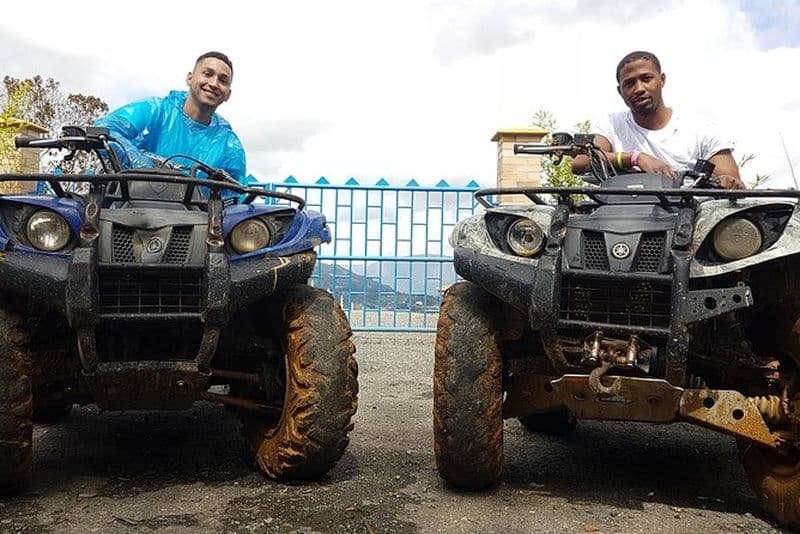 Superbe VTT 1.5h + RAFTING amusant 3h de MEDELLIN