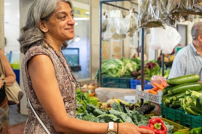 Visite du marché de Lisbonne et cours de cuisine portugais-goan avec Paula