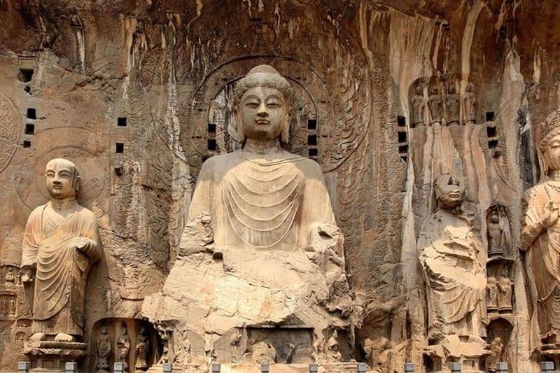 Excursion privée d'une journée à Luoyang : grottes de Longmen et temple du Cheval Blanc