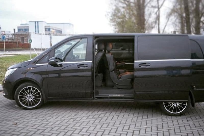 Taxi Aéroport Bruxelles <-> Aéroport de Charleroi (1 à 8 Places)