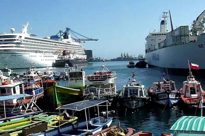 VISITE PRIVÉE: Croisière pré-post Viña del Mar Valparaiso et visite du vignoble de Casablanca