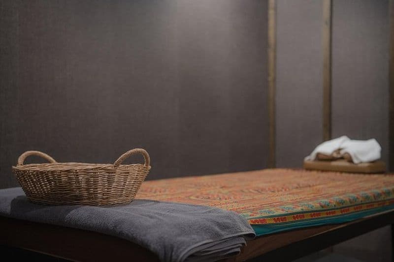 1 heure de massage thaï aux tissus profonds avec baume - transport gratuit