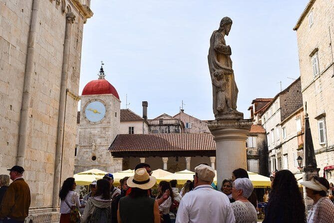 Visite de Trogir avec bus touristique depuis Split