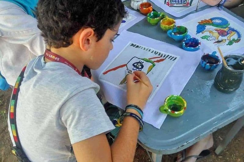 Bagan Family Tour avec classe de peinture sur sable