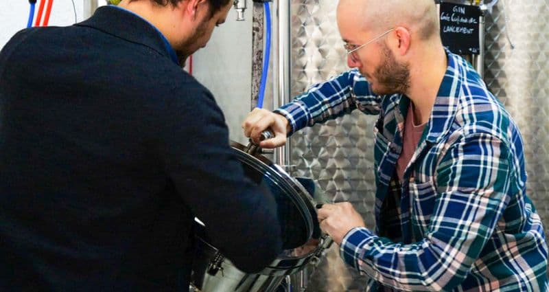 Billet Atelier - Distillez votre cuvée de gin avec vos amis (10 L)
