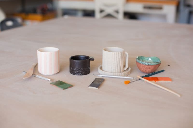 Initiez-vous au modelage et au décor sur céramique