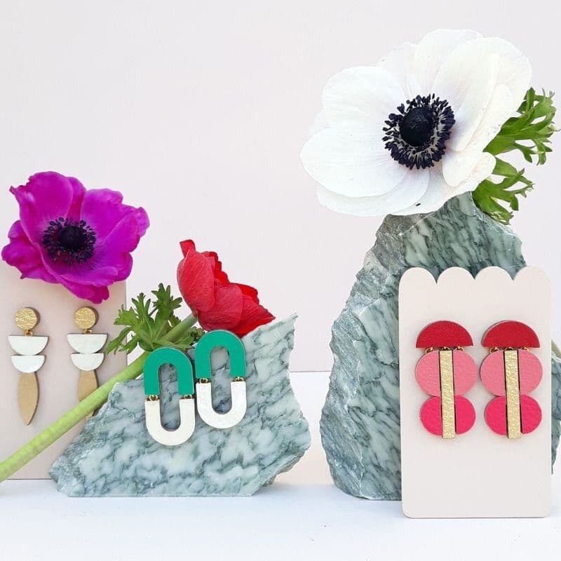 Fabriquez vos boucles d'oreilles en cuir