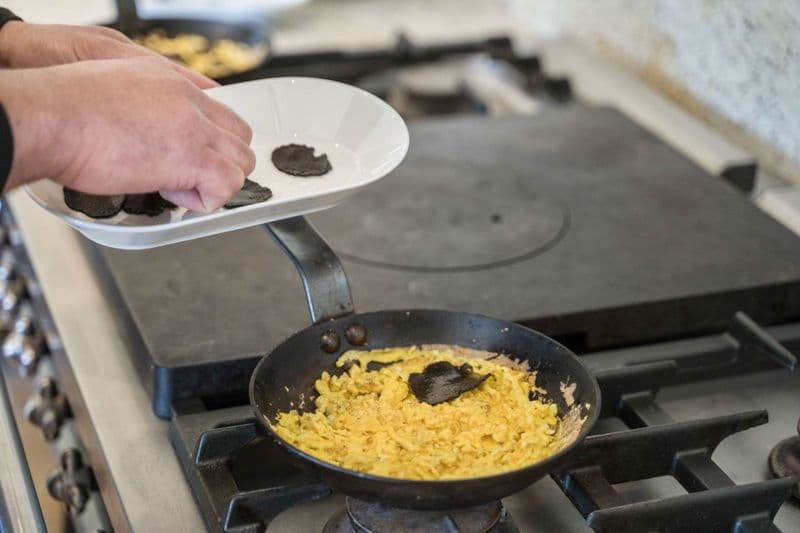 Billet Atelier - Visitez une truffière et cuisinez la truffe