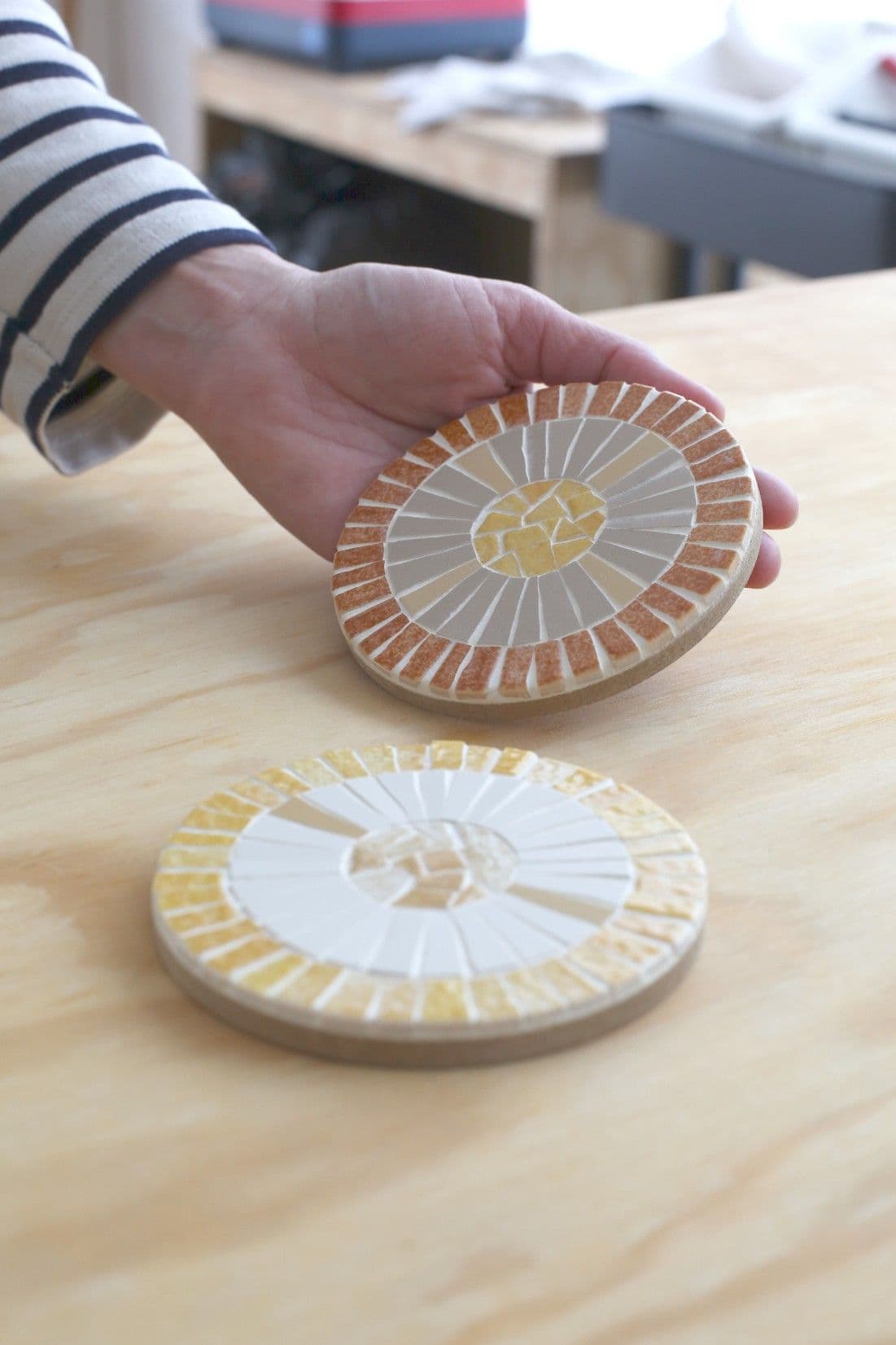 Réalisez vos dessous de verre en mosaïque