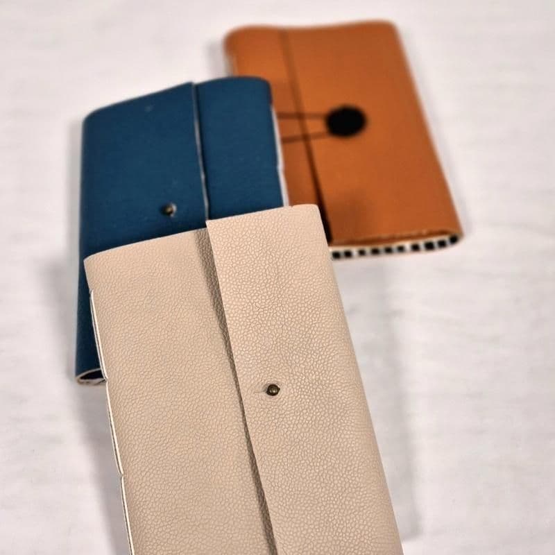 Fabriquez votre carnet de voyage en cuir