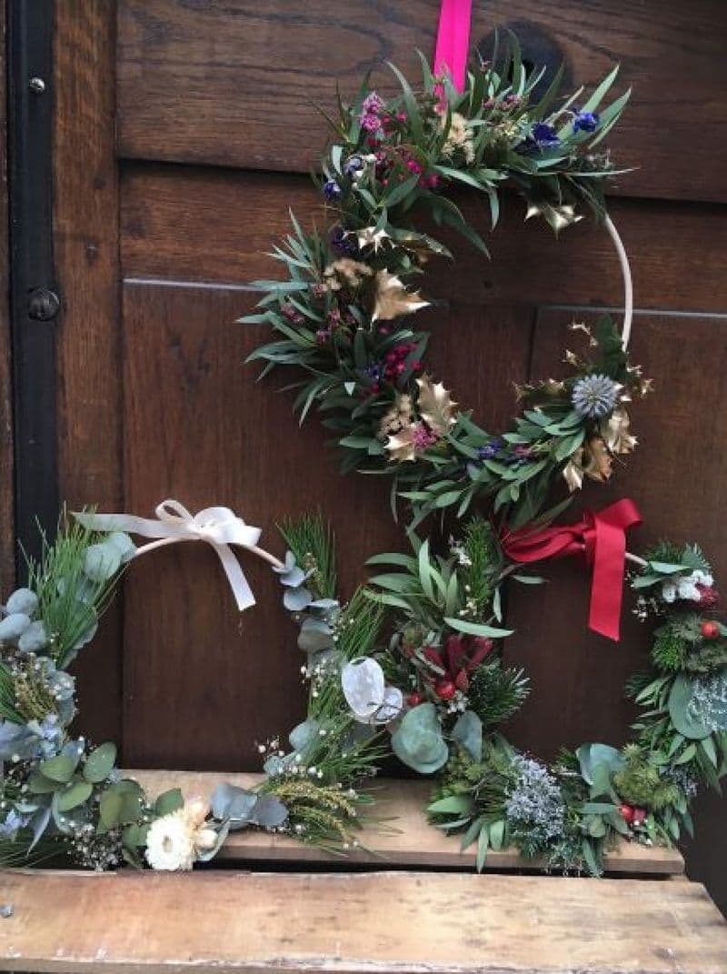 Billet Atelier - Réalisez votre couronne murale en fleurs séchées