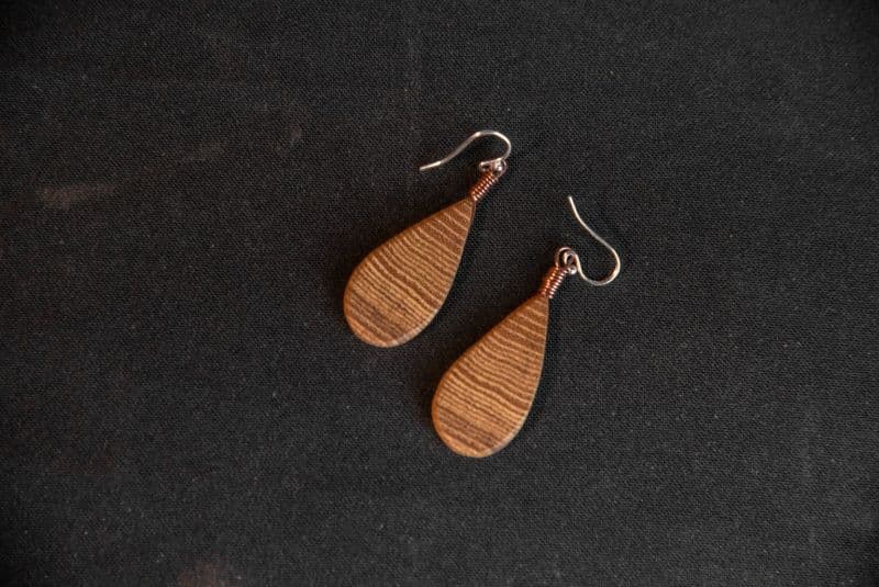 Fabriquez vos bijoux en bois sur une journée