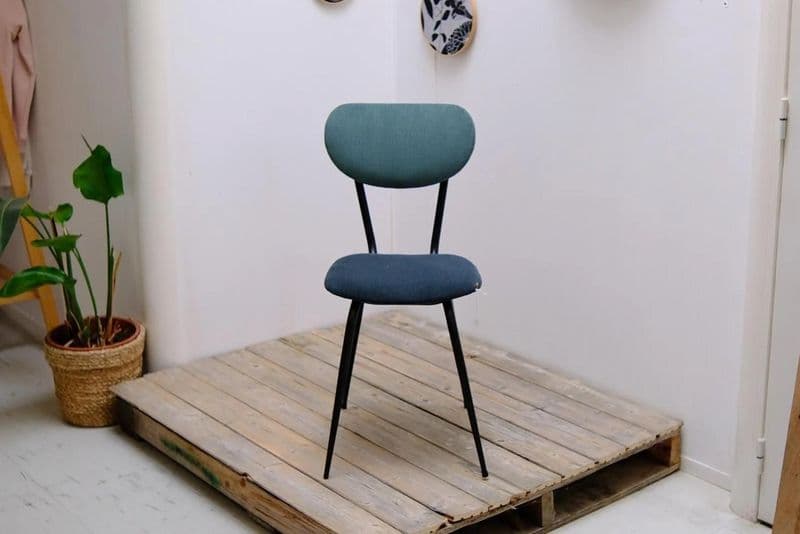 Billet Atelier - Tapissez votre chaise en formica