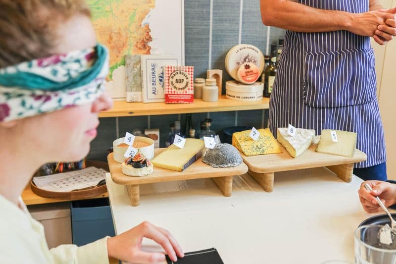 Billet Atelier - Participer à un blind test fromager en groupe