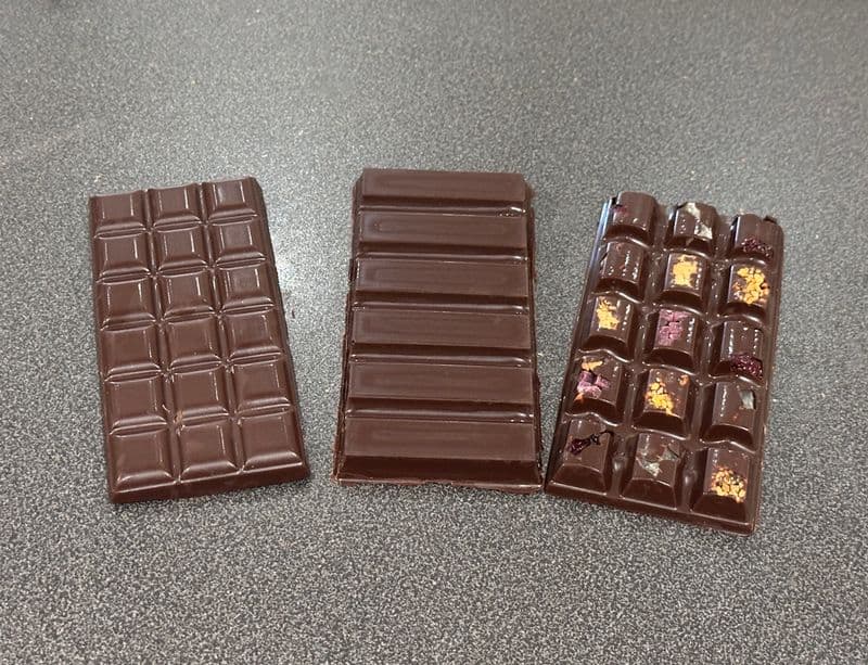 Fabriquez et décorez vos tablettes de chocolat