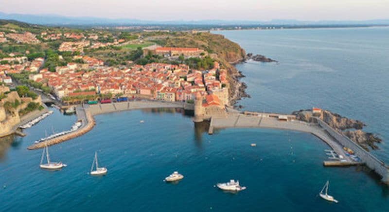 Billet Survol en hélicoptère de Collioure et de la Côte Vermeille près de Perpignan