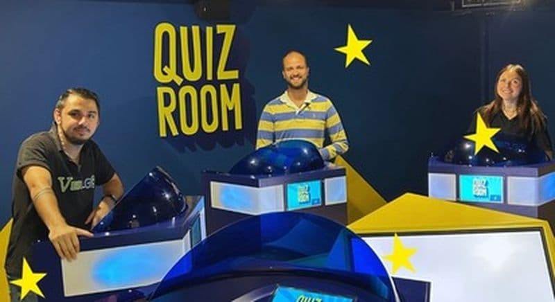Billet Blindtest immersif dans un décor de jeu télé à Perpignan