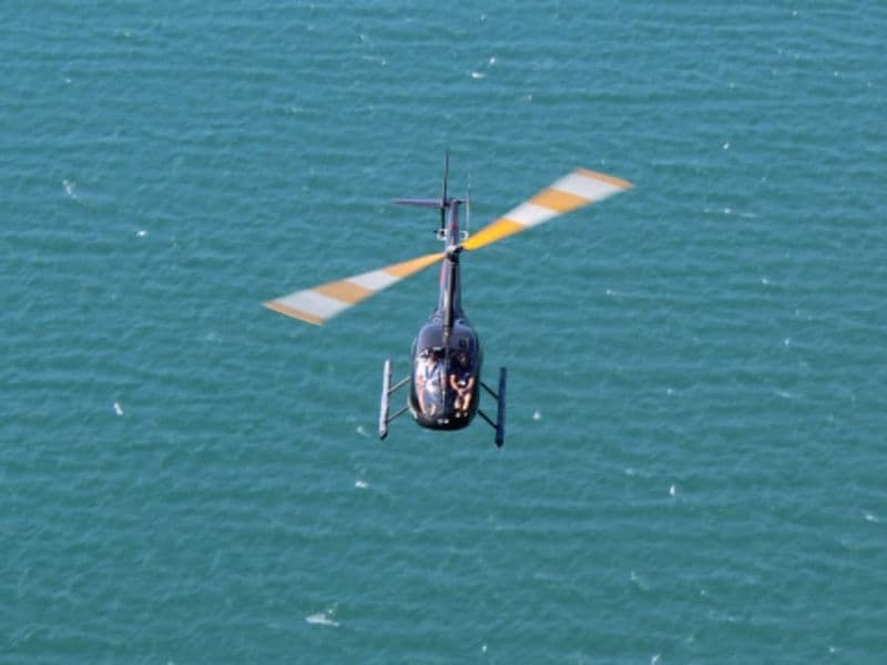 Billet Vol en hélicoptère au-dessus de Saint-Pierre-la-Mer (11)