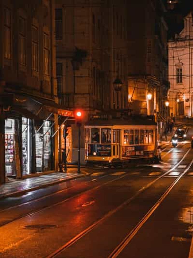 Billet Cascais: Nightlife Tour with Casino Estoril & Lisbon