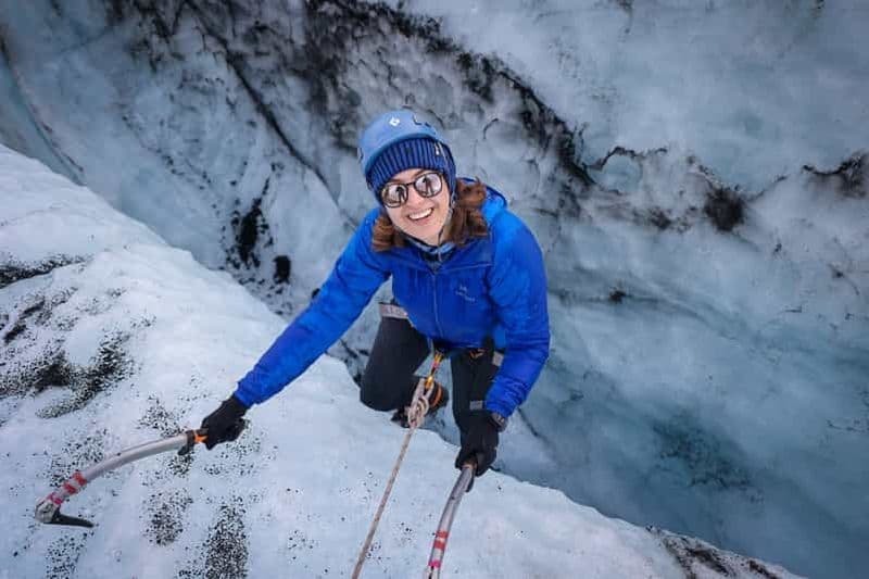 Billet Aventure privée dans la grotte de glace + photos d'escalade