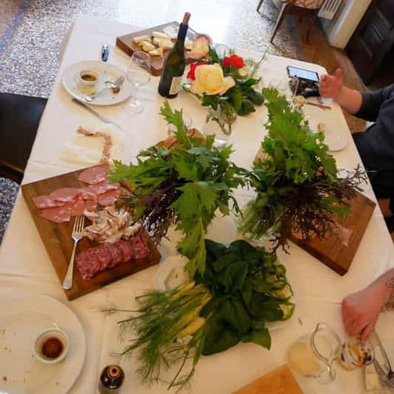 Billet Visite du vignoble et de la cave, suivie d'une dégustation de nos vins.