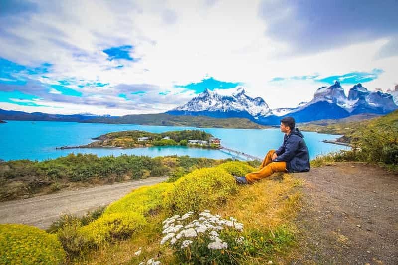 Billet Punta Arenas : Journée complète à Torres del Paine + Milodón (avec transfert aéroport)