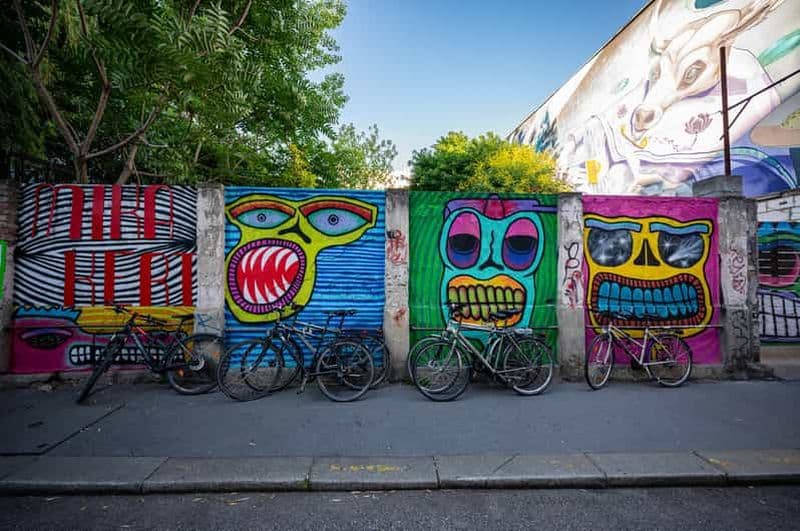 Billet Ruin Bars Private Tour (Culture, histoire et boissons)