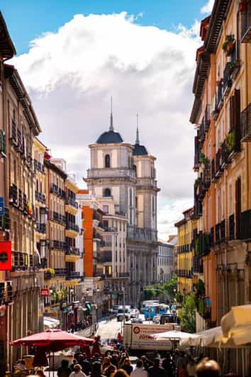Billet Madrid : History, Bites & Sips - An Intimate Tour Depuis 2018