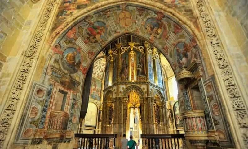 Billet Tomar et Batalha : Transport privé d'une journée au départ de Lisbonne