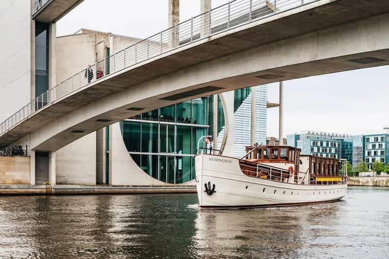 Billet Berlin : croisière d'une heure sur le bateau Hemingway